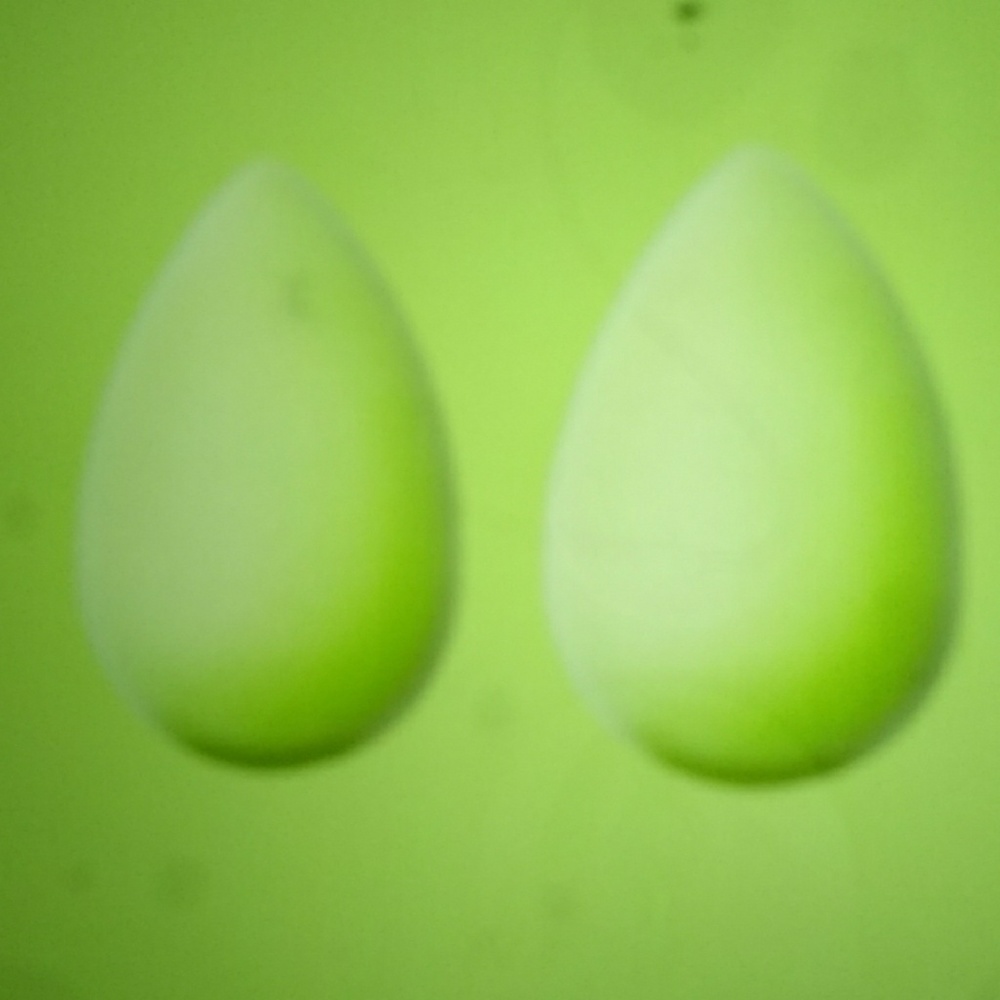BEAUTYBLENDER ® MICRO MINI DUO NEON GREEN - Picture 7 of 7